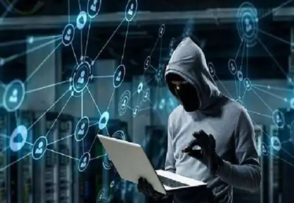 Cyber ​​Fraud: SBI कस्टमर केयर बनकर दो रिटायर्ड कर्मचारी से 6.50 लाख की ठगी , बैंक डिटेल लेकर ऐसे उड़ाए खाते से रकम